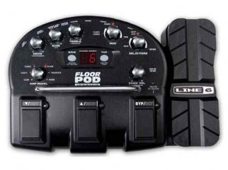 Floor POD Line 6 Guitar Processor. contact 01918250155