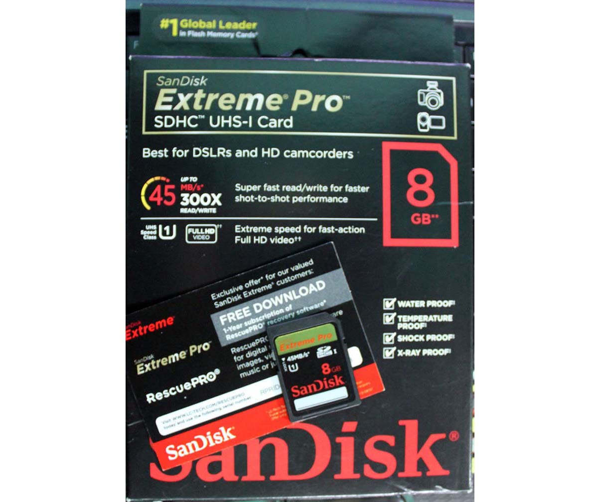 Genuine SanDisk Extreme Pro 8GB 45MB s for Canon Nikon etc large image 0