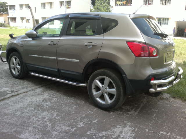 Nissan Dualis. 2012 registration. just like new.self driven large image 2