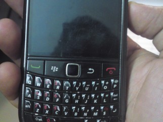 BlackBerry 9650 Bold