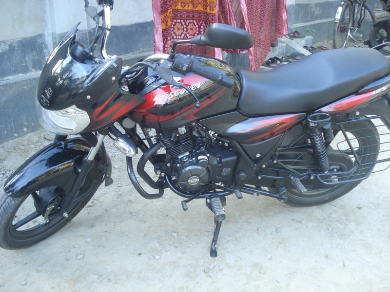 Bajaj Discover 125cc New.2 years warrenty large image 0