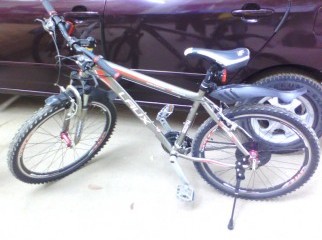 LAUX JOHAN MOUNTAIN BIKE 15 days used Market Price 18 000