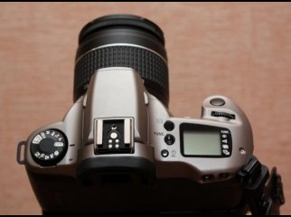 canon eos 3000