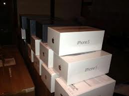 GET 1 FREE Apple iPhone 5.. Canon EOS 5D Mark II Digital large image 0