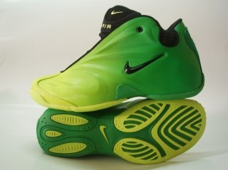 NIKE 688-1