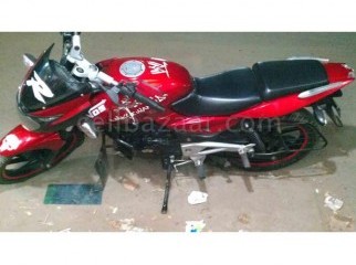 PULSAR 180 cc