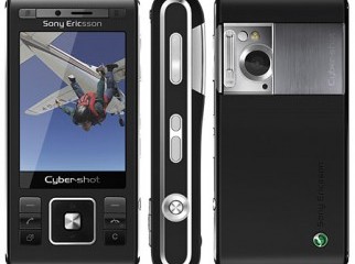 SonyEricsson C905 one year used only tk. 5000