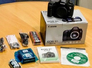 Canon EOS 5D Mark III 22.3MP Digital SLR Camera