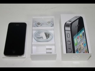 I PHONE 4S BLACK AND WHITE 32GB WITH EXCHANGE FACILITY
