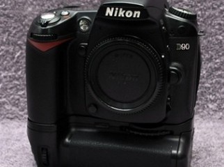 Nikon D90 with battery grip 2 lens