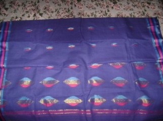 Tangail Tat Sari