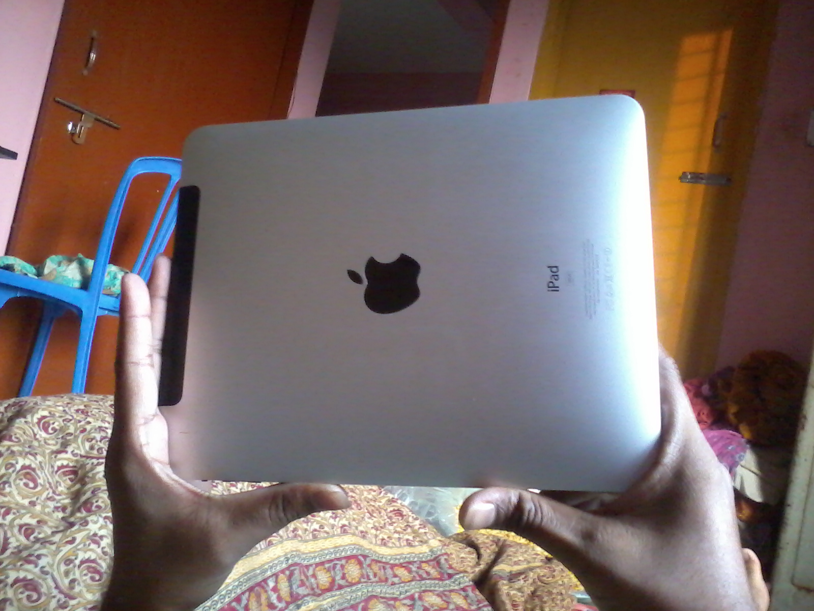 Apple Ipad 1 3g wifi 16gb large image 0