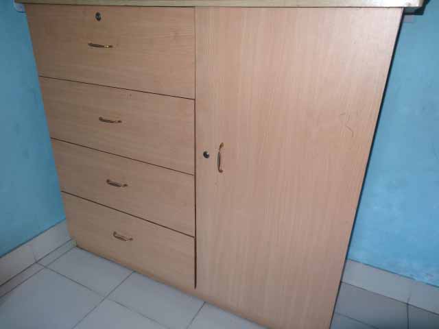 Plaiwood Wardrobe Fresh Condition large image 0