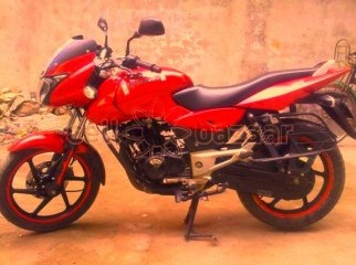 bajaj pulsar 150 cc red