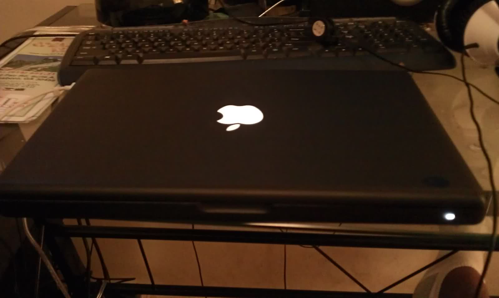 Apple Macbook A1181 large image 0