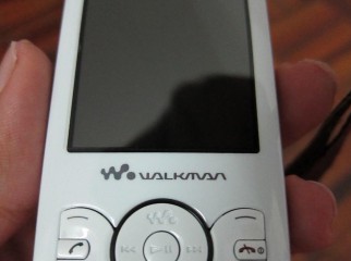 Sony ericsson spiro w100i Fully fresh urgent 01737855846