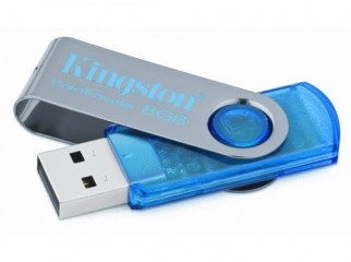 kingston 8gb intact pendrive