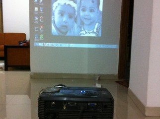 viewsonic pjd5112 dlp 3d projector with stun.