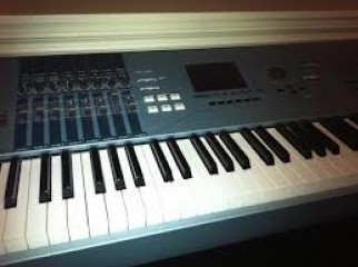 For Sale New Yamaha Motif XS8 88-Key Keyboard.