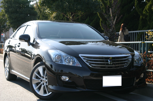 Toyota crown athlete 2013 large image 0