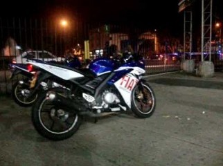 want to buy yamaha r15