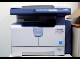 PHOTO COPEY SCCNNER PRINTER TOSHIBA STUDIO 166