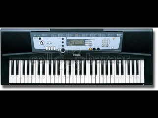 Yamaha PSR E213