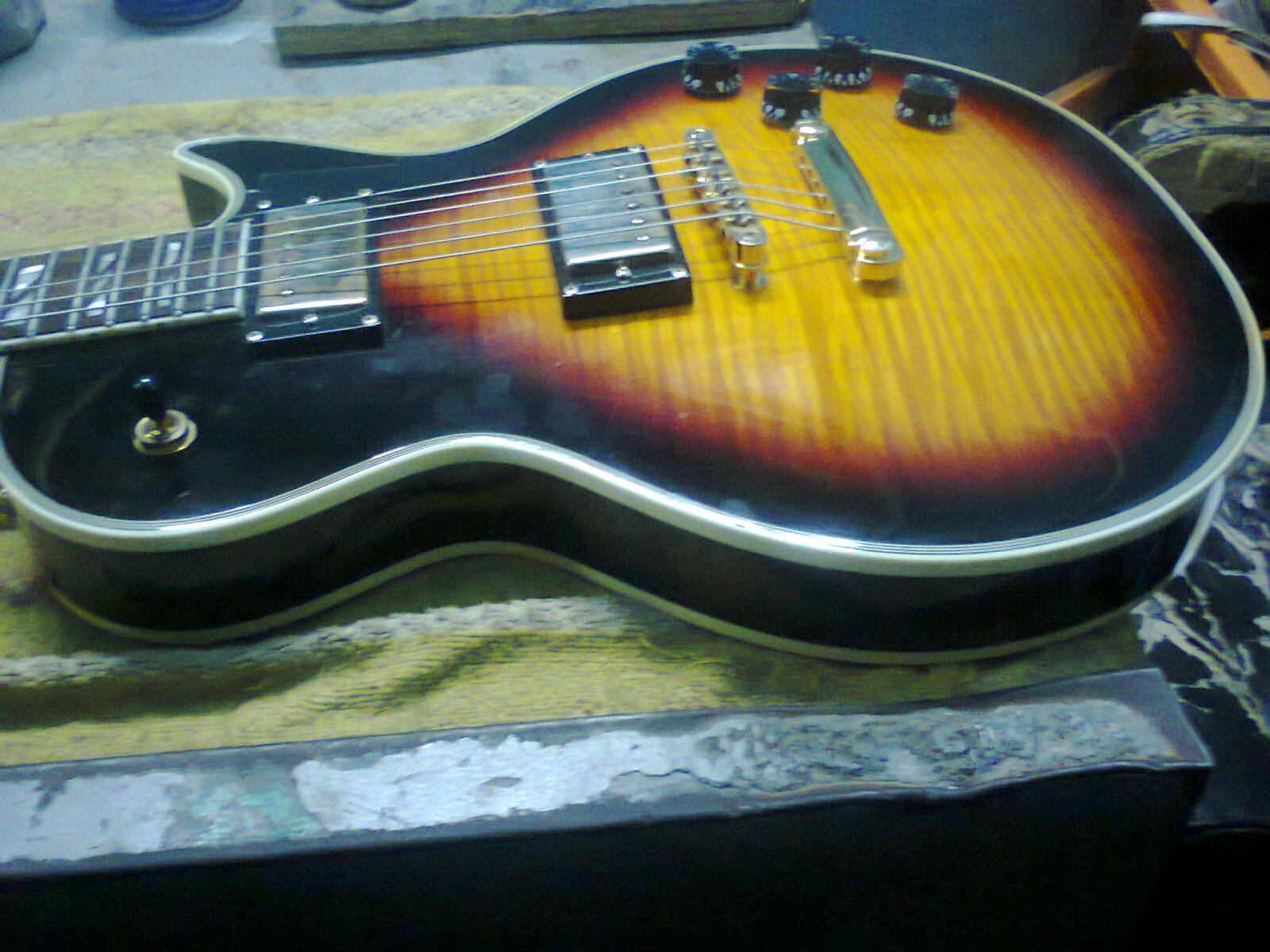 U.S.A givson les poul guiter large image 0