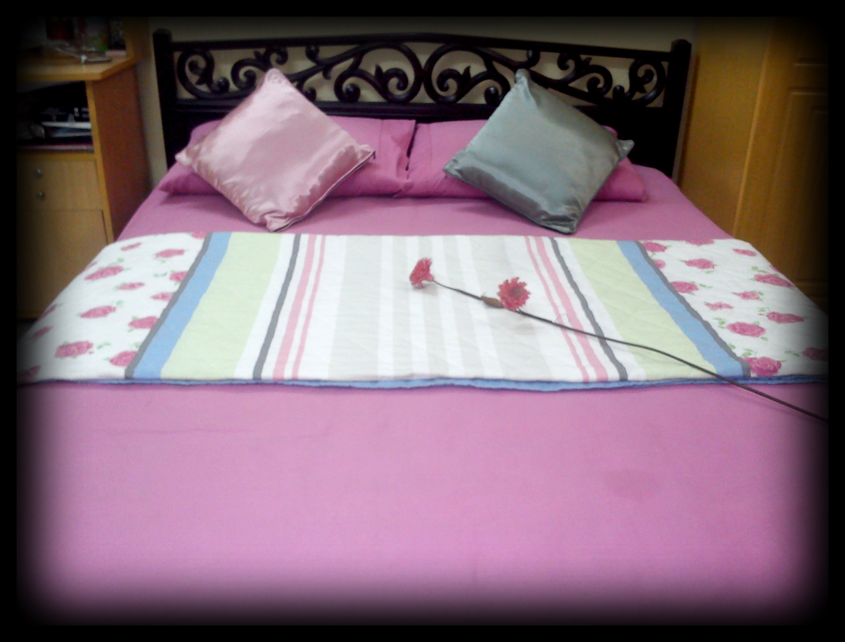 Hatil Double Bed Urgent Sale large image 0