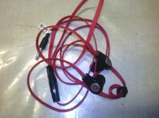 beats media headphone