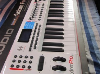 M Audio Axiom pro 49